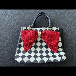 Beautiful Betsey Johnson Purse w/red bow
